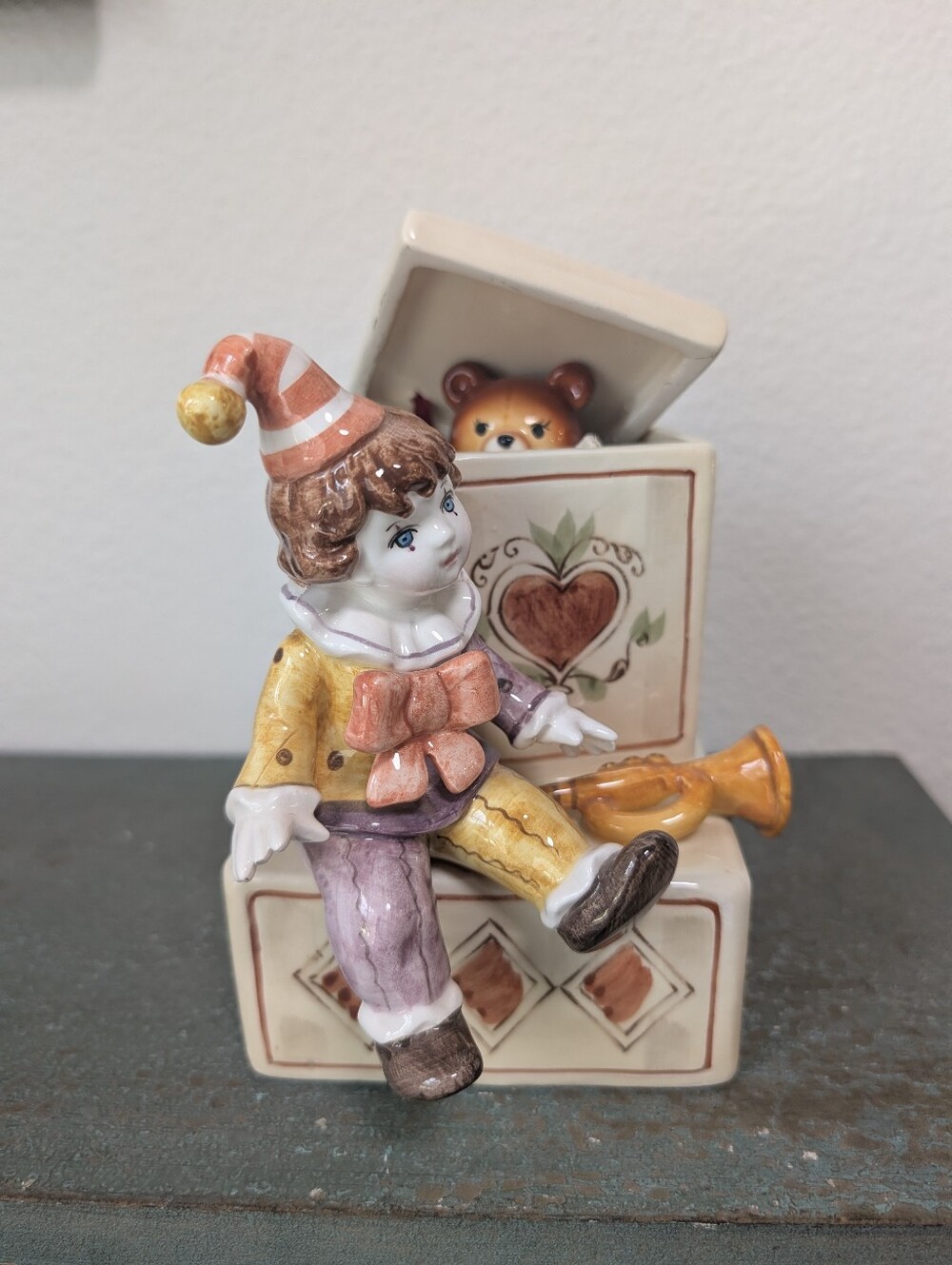 Vtg 1983 Schmid Musical Clown & Jack-in-the-Box Music Box "The Entertainer" Bear